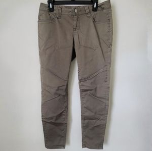 American Rag | 9S Curvy Olive Green Skinny